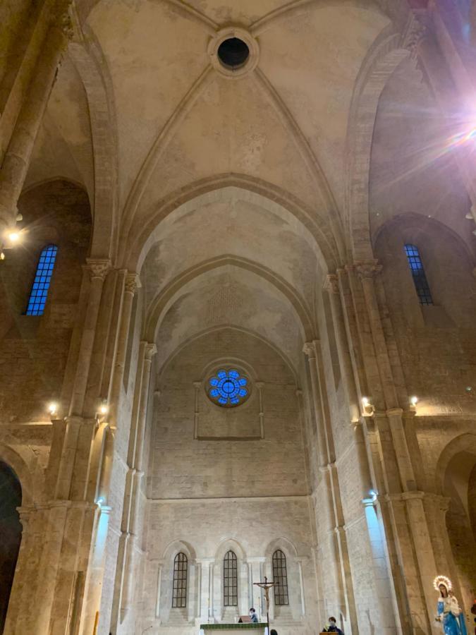 Casette Rosse Nel Borgo Medievale Di Fossanova 라티나 외부 사진